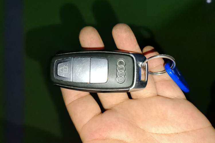 Used Audi A6L 2019 40 TFSI Luxury Dynamic Model Vehicle Key