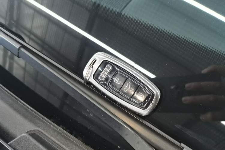 Used Audi A6L 2019 45 TFSI Prestige Dynamic Edition Vehicle Key