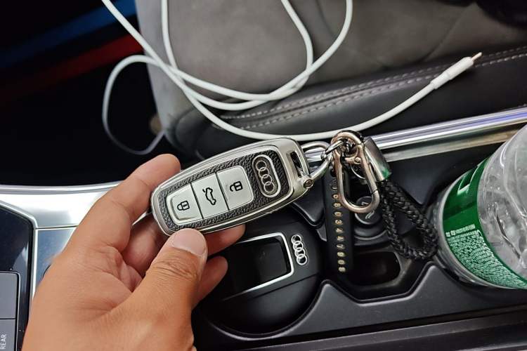 Used Audi A6L 2019 40 TFSI Luxury Dynamic Model Vehicle Key