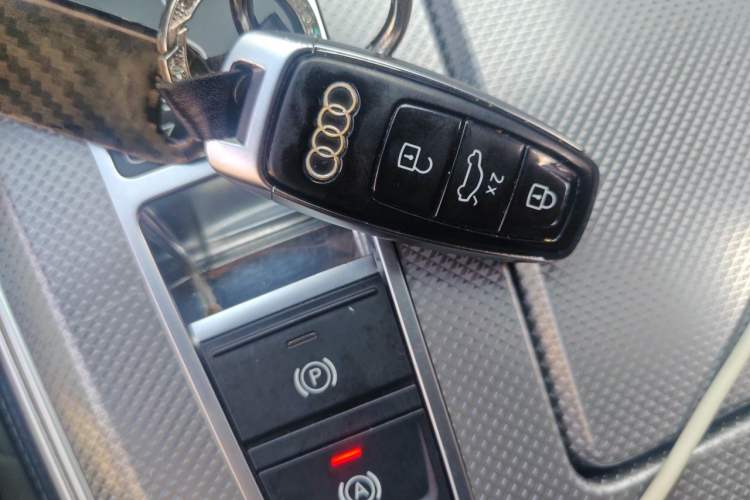 Used Audi A6L 2019 45 TFSI quattro Prestige Dynamic Edition Vehicle Key