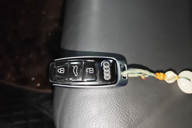 Used Audi A6L 2019 45 TFSI quattro Prestige Elegant Edition Vehicle Key