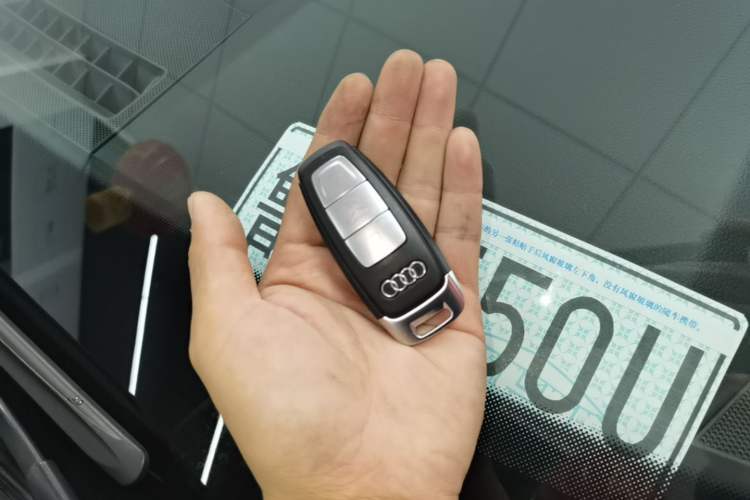 Used Audi A6L 2019 40 TFSI Luxury Prestige Edition Vehicle Key