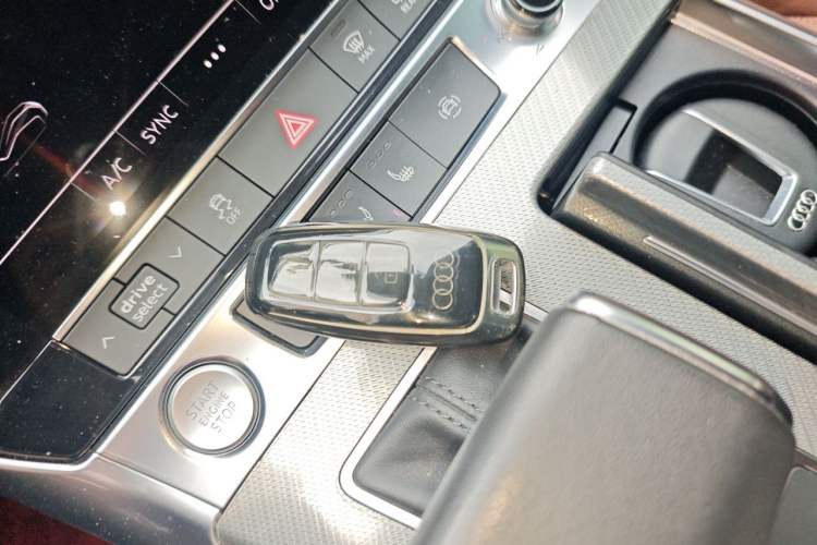 Used Audi A6L 2019 45 TFSI Prestige Elegant Edition Vehicle Key
