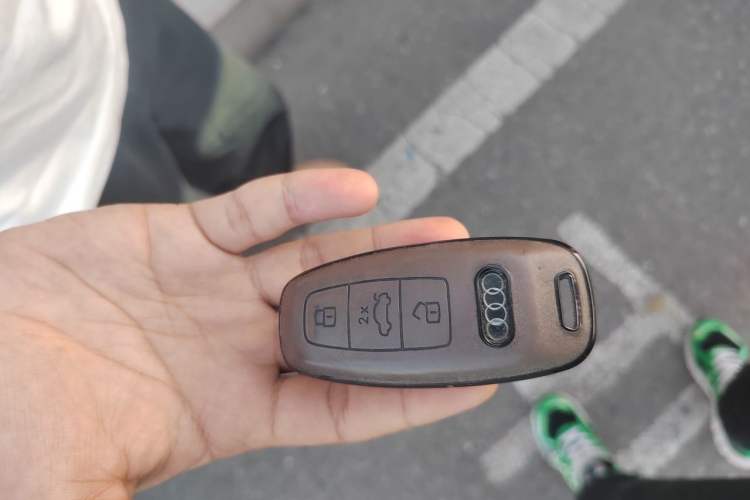 Used Audi A6L 2019 40 TFSI Luxury Dynamic Model Vehicle Key