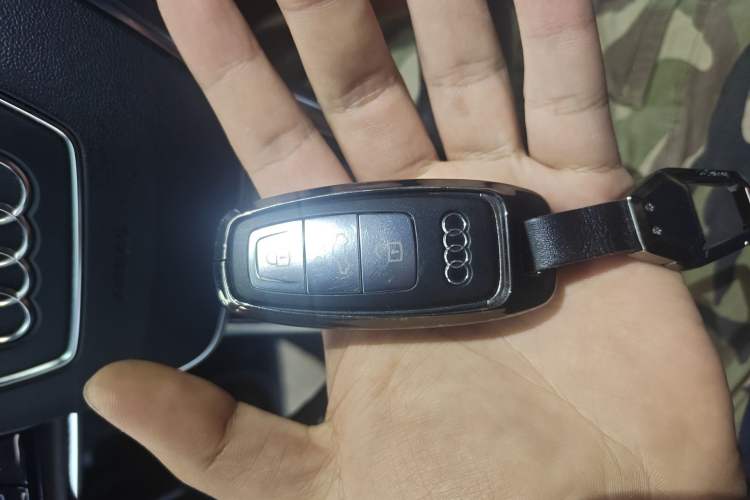 Used Audi A6L 2019 40 TFSI Luxury Dynamic Model Vehicle Key