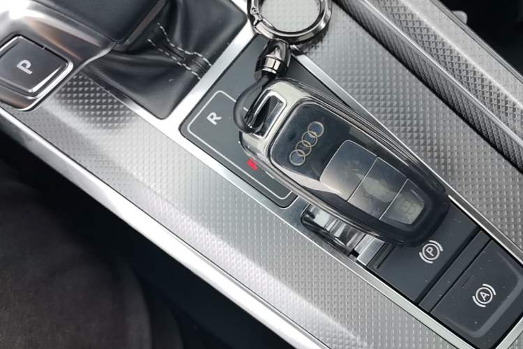 Used Audi A6L 2019 40 TFSI Luxury Dynamic Model Vehicle Key