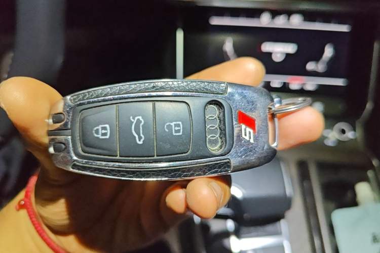 Used Audi A6L 2019 45 TFSI Prestige Dynamic Edition Vehicle Key