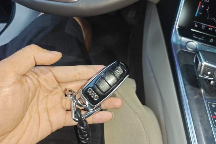 Used Audi A6L 2019 55 TFSI quattro Prestige Edition Vehicle Key