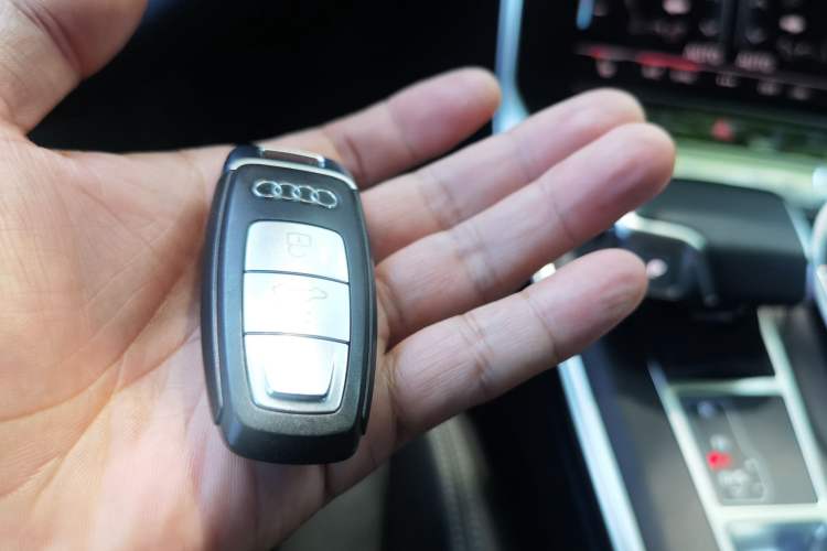 Used Audi A6L 2019 45 TFSI quattro Prestige Elegant Edition Vehicle Key