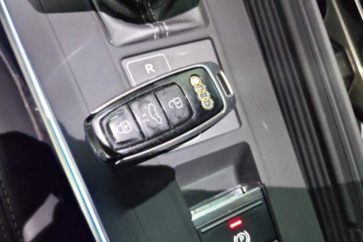 Used Audi A6L 2019 45 TFSI quattro Prestige Dynamic Edition Vehicle Key
