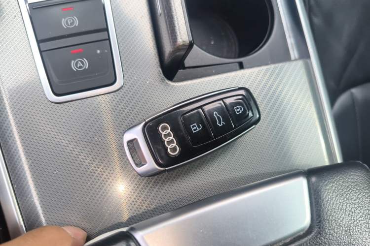 Used Audi A6L 2019 45 TFSI quattro Prestige Elegant Edition Vehicle Key