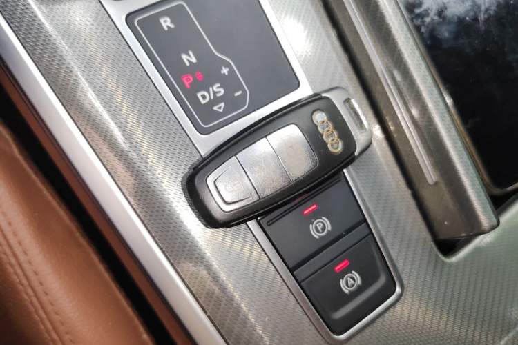 Used Audi A6L 2019 45 TFSI quattro Prestige Elegant Edition Vehicle Key