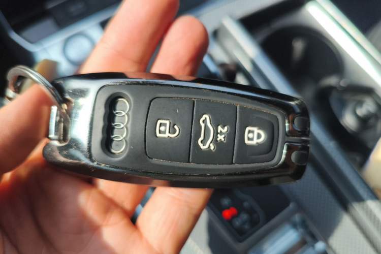 Used Audi A6L 2019 40 TFSI Luxury Dynamic Model Vehicle Key