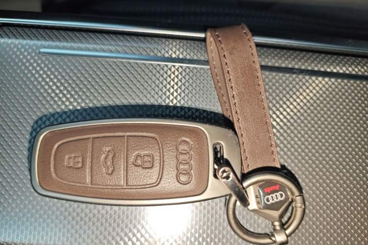 Used Audi A6L 2019 45 TFSI Prestige Dynamic Edition Vehicle Key