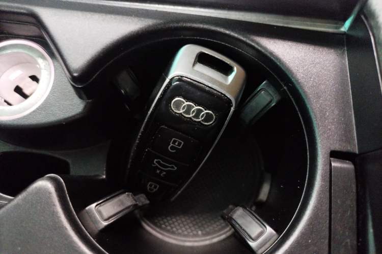 Used Audi A6L 2019 45 TFSI Prestige Elegant Edition Vehicle Key