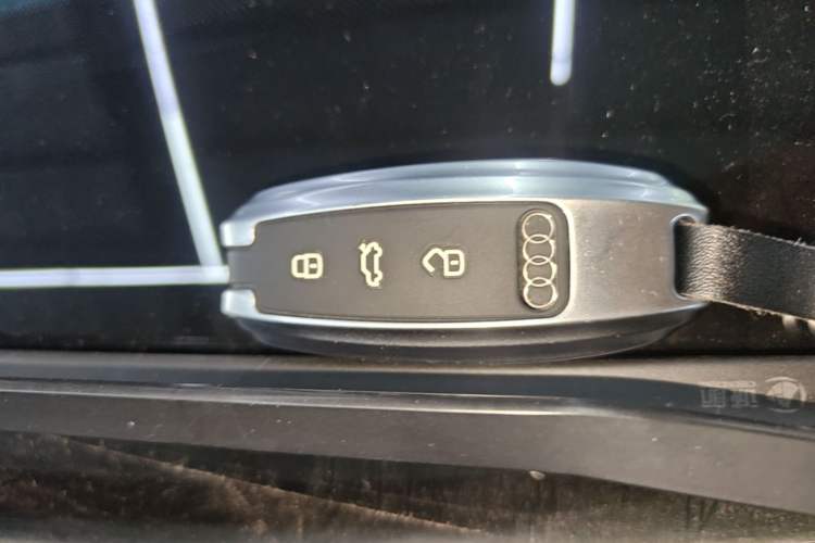 Used Audi A6L 2019 40 TFSI Luxury Dynamic Model Vehicle Key