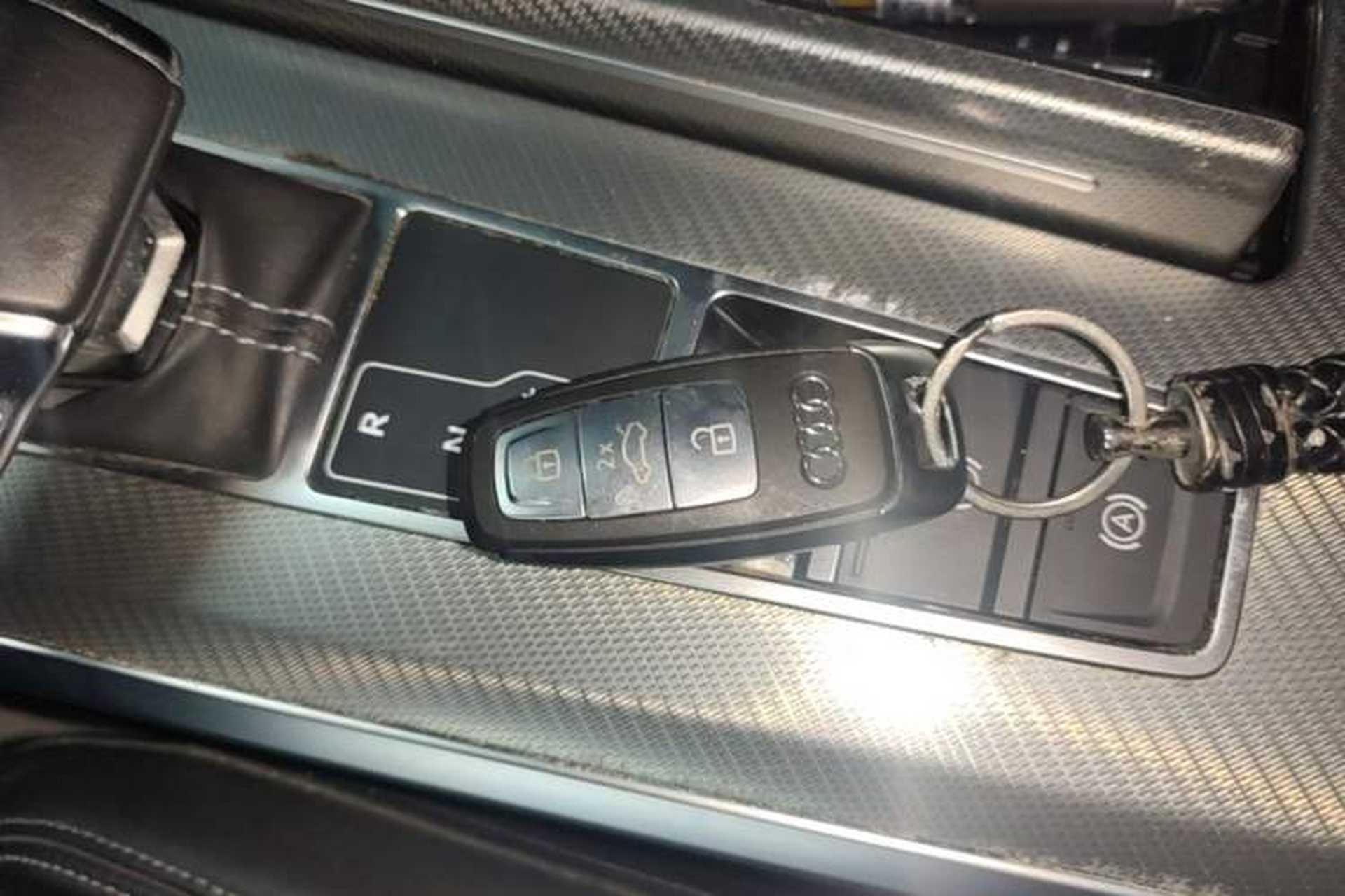 Used Audi A6L 2019 40 TFSI Luxury Dynamic Model Vehicle Key