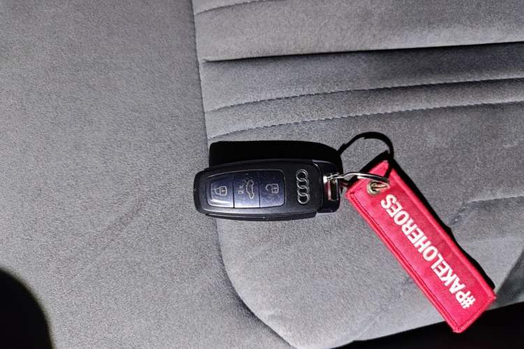 Used Audi A6L 2019 40 TFSI Luxury Dynamic Model Vehicle Key