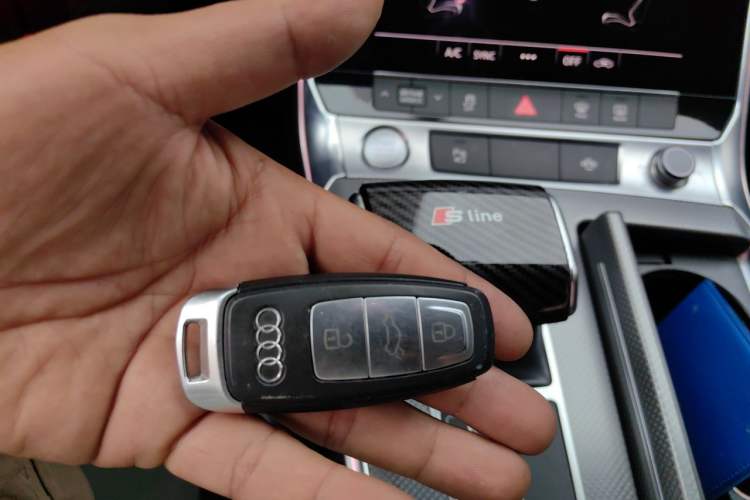 Used Audi A6L 2019 40 TFSI Luxury Dynamic Model Vehicle Key