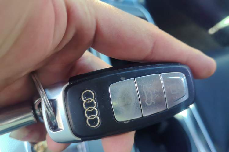Used Audi A6L 2019 40 TFSI Luxury Prestige Edition Vehicle Key