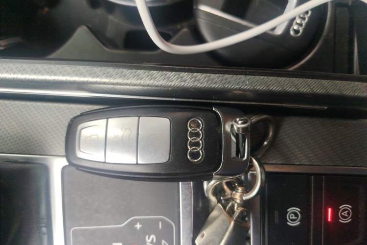 Used Audi A6L 2019 40 TFSI Luxury Prestige Edition Vehicle Key