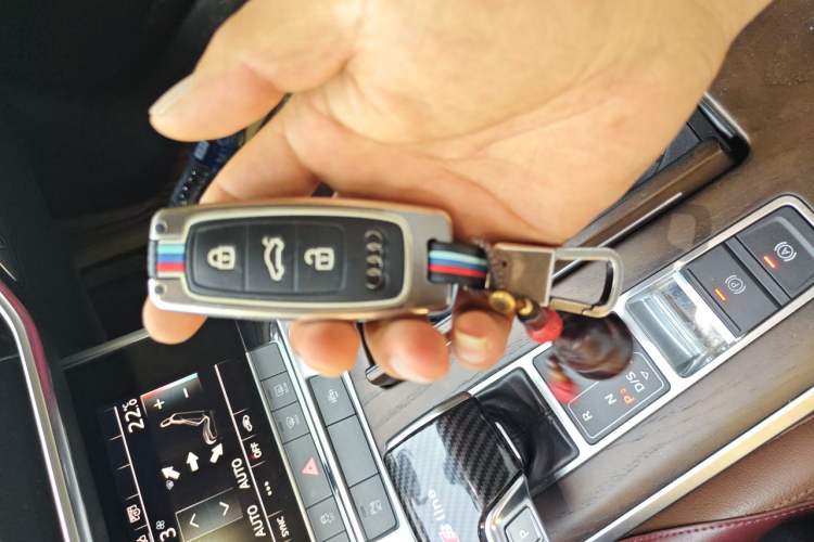 Used Audi A6L 2019 40 TFSI Luxury Prestige Edition Vehicle Key