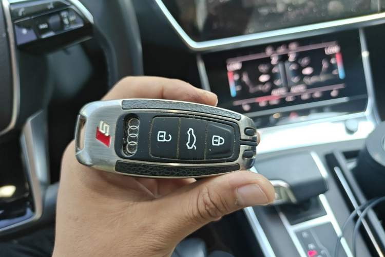 Used Audi A6L 2019 45 TFSI quattro Prestige Edition Vehicle Key