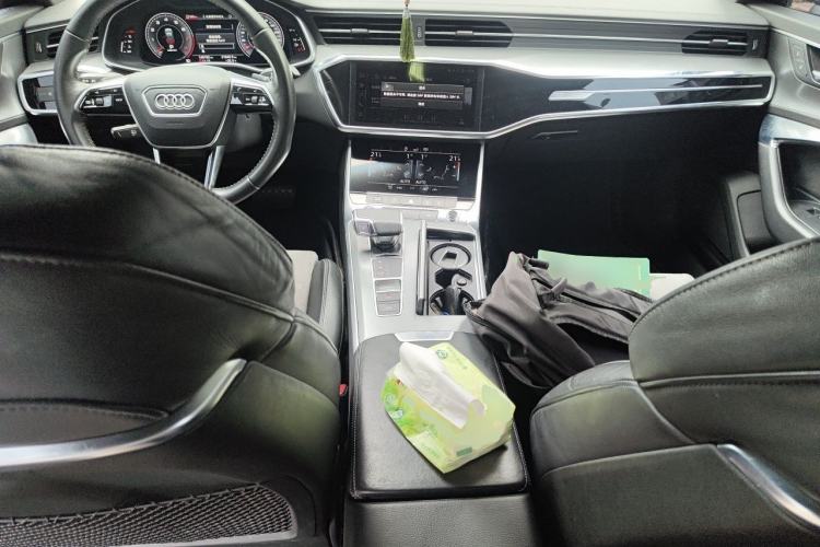 Used Audi A6L 2019 45 TFSI Prestige Dynamic Edition Center Console