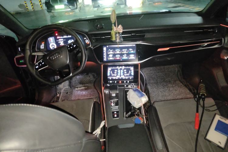 Used Audi A6L 2019 45 TFSI quattro Prestige Dynamic Edition Center Console