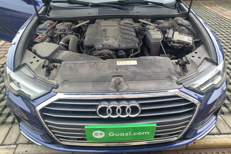 Used Audi A6L 2019 40 TFSI Luxury Dynamic Model Engine Bay