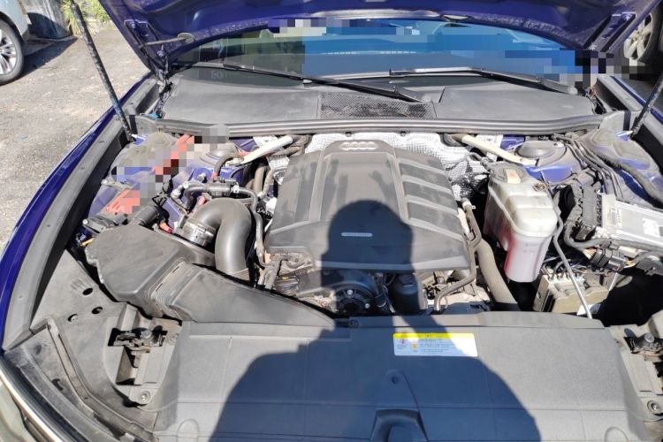 Used Audi A6L 2019 40 TFSI Luxury Dynamic Model Engine Bay Right