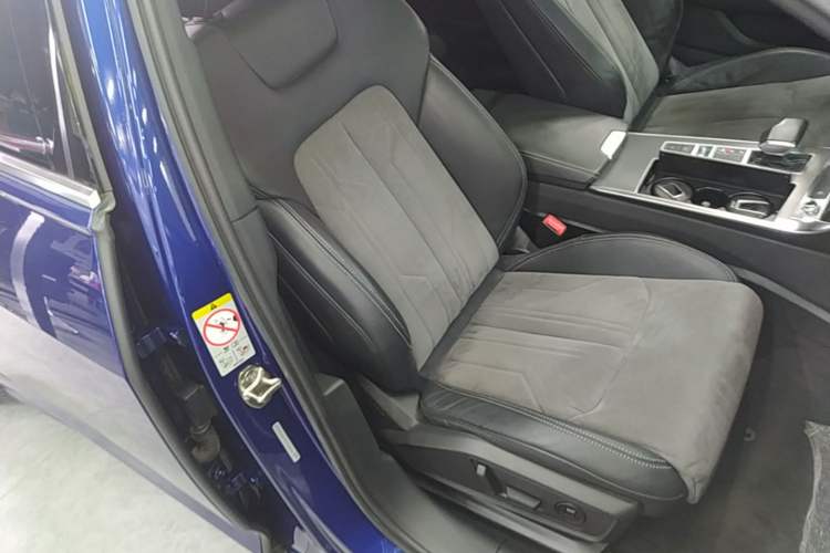 Used Audi A6L 2019 45 TFSI quattro Prestige Dynamic Edition Right Front Seat