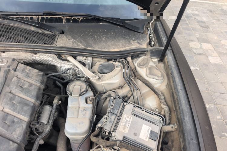 Used Audi A6L 2019 40 TFSI Luxury Dynamic Model Engine Bay Left