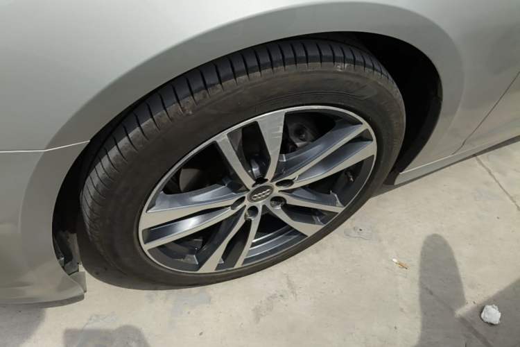 Used Audi A6L 2019 40 TFSI Luxury Dynamic Model Exterior 4