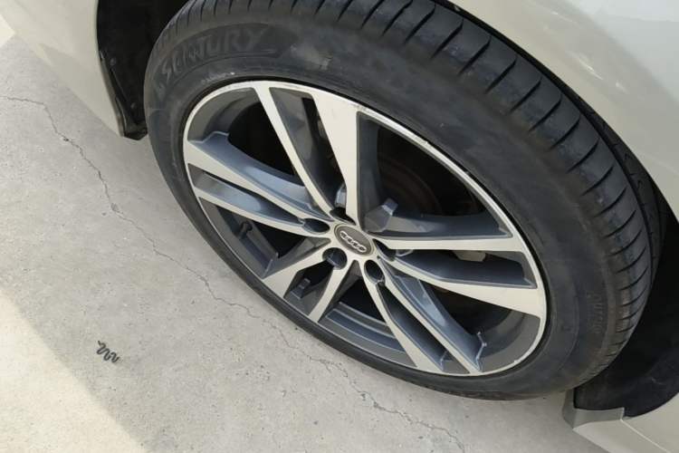 Used Audi A6L 2019 40 TFSI Luxury Dynamic Model Exterior 5