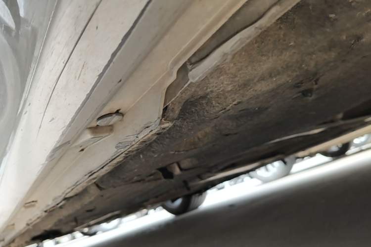 Used Audi A6L 2019 40 TFSI Luxury Dynamic Model Left Side Sill