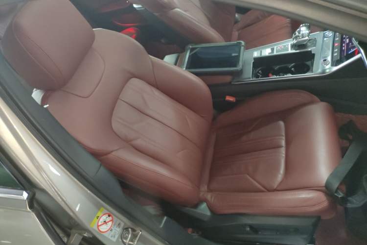 Used Audi A6L 2019 40 TFSI Luxury Dynamic Model Right Front Seat