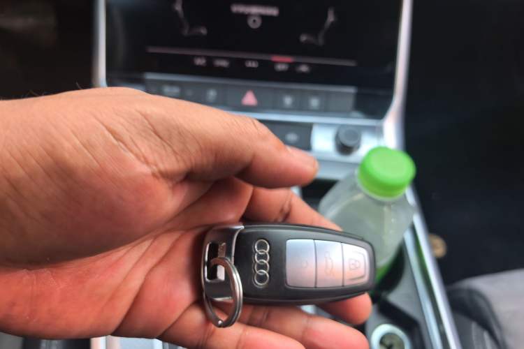 Used Audi A6L 2019 40 TFSI Luxury Dynamic Model Vehicle Key