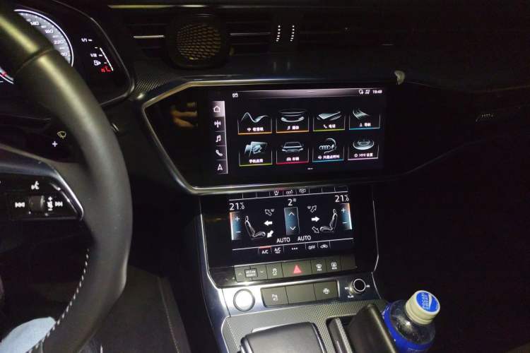 Used Audi A6L 2019 40 TFSI Luxury Dynamic Model Audio And AC Panel