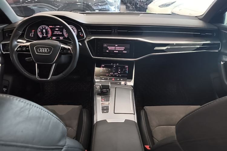 Used Audi A6L 2019 40 TFSI Luxury Dynamic Model Center Console
