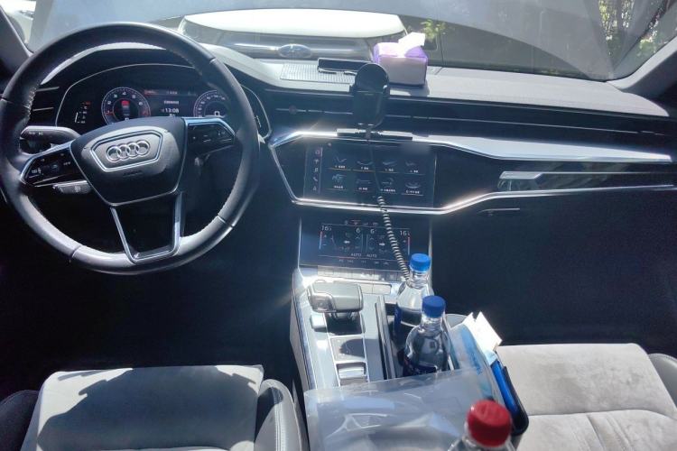 Used Audi A6L 2019 45 TFSI Prestige Dynamic Edition Center Console