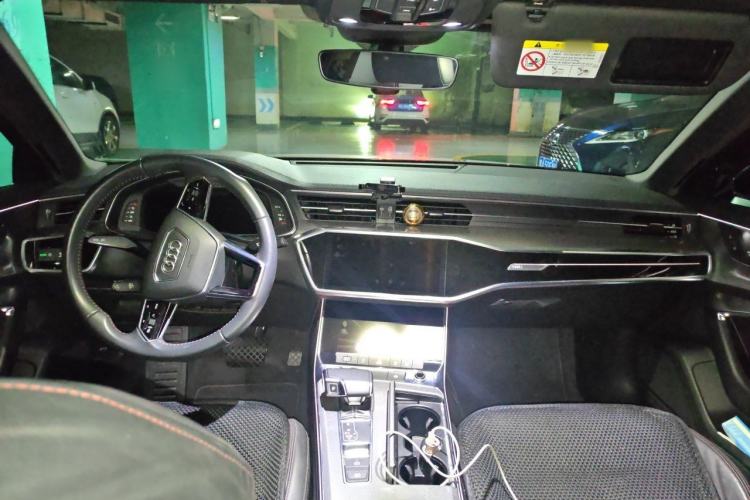Used Audi A6L 2019 45 TFSI Prestige Dynamic Edition Center Console