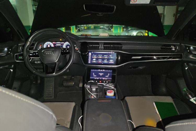 Used Audi A6L 2019 40 TFSI Luxury Dynamic Model Center Console