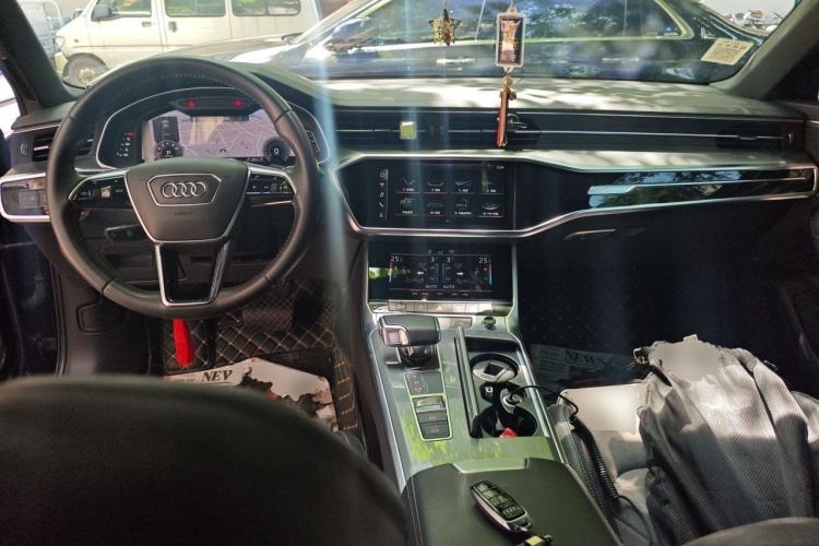 Used Audi A6L 2019 45 TFSI Prestige Dynamic Edition Center Console