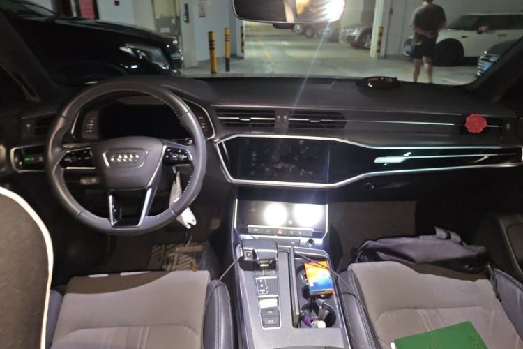 Used Audi A6L 2019 45 TFSI Prestige Dynamic Edition Center Console