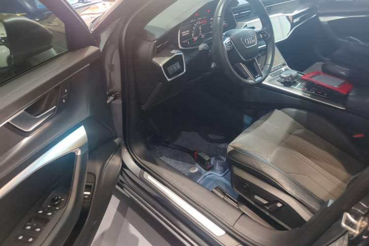 Used Audi A6L 2019 40 TFSI Luxury Dynamic Model Driver Seat