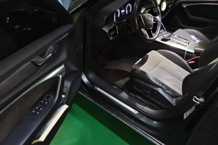Used Audi A6L 2019 45 TFSI Prestige Dynamic Edition Driver Seat
