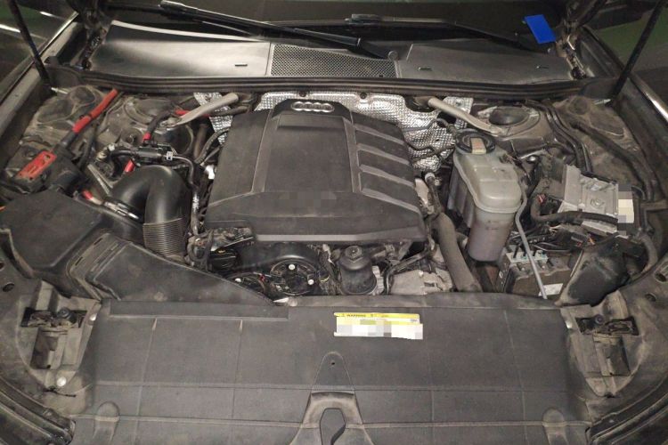 Used Audi A6L 2019 45 TFSI Prestige Dynamic Edition Engine Bay