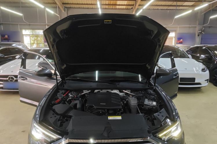 Used Audi A6L 2019 45 TFSI Prestige Dynamic Edition Engine Bay