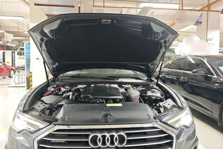 Used Audi A6L 2019 45 TFSI quattro Prestige Dynamic Edition Engine Bay